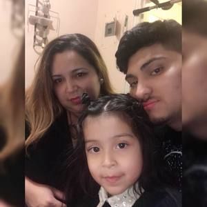 Meet your Posher, Cesar